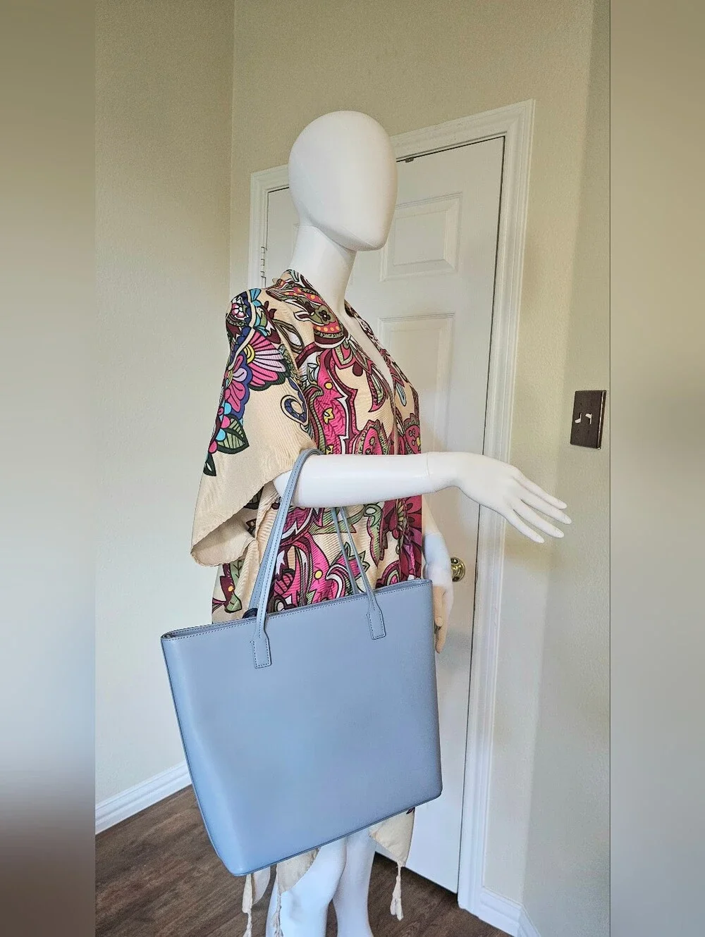 kate spade New York Tote